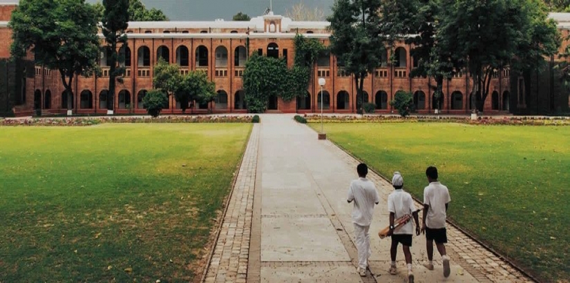 The Unique Benefits of Sending Your Child to Boarding Schools in Dehradun