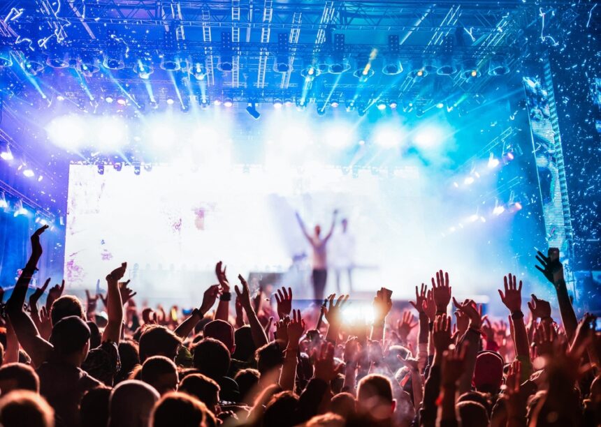 Top 7 Reasons behind the Failure of Music Festival